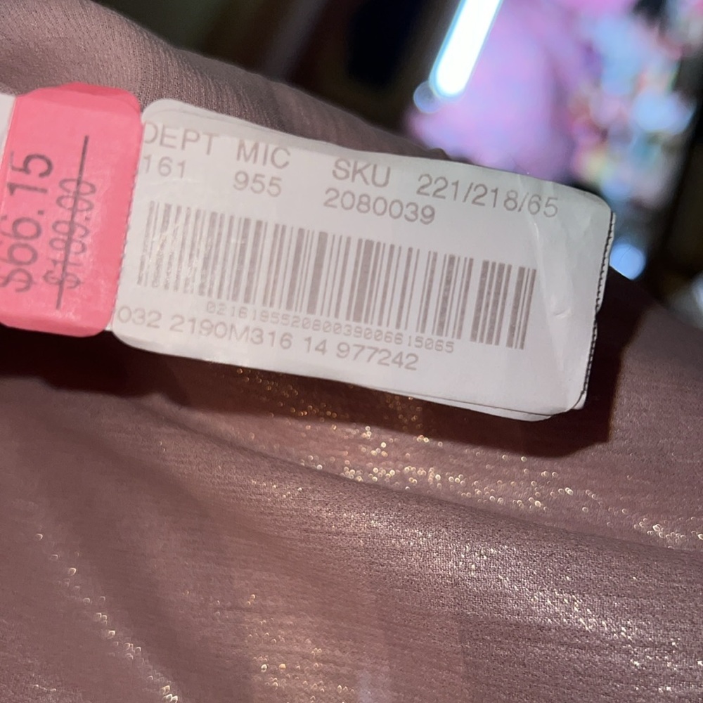 Dress - Picture 11 of 11